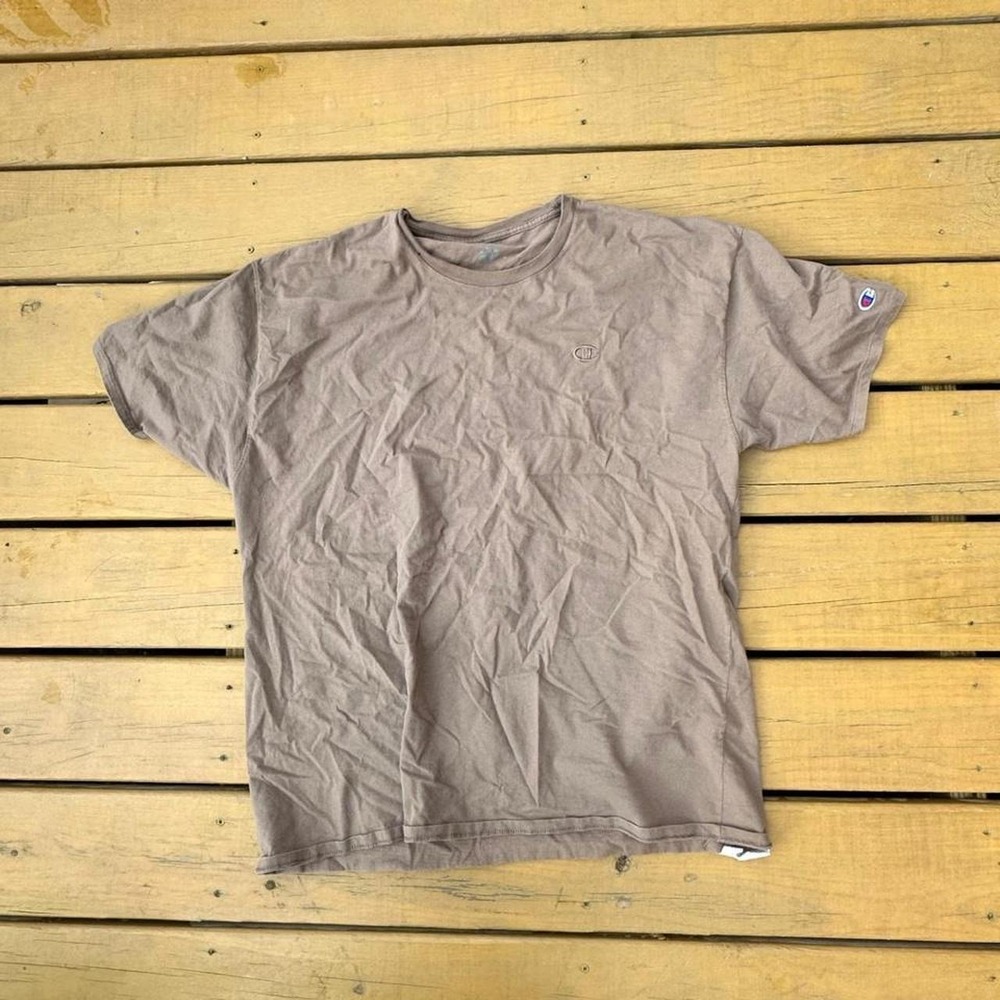 Champion brown tee